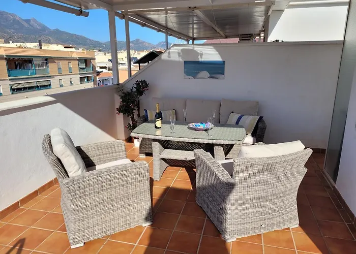 Penthouse Clavero Casasol 公寓 内尔哈