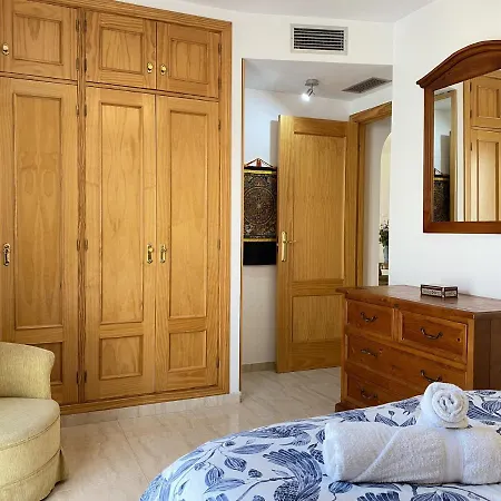 Penthouse Clavero Casasol * Нерха